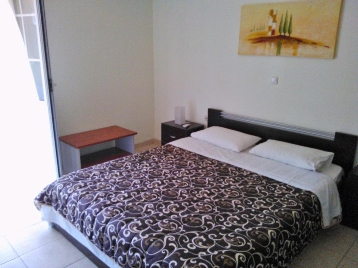 Niriides Apartments Asos Quarto foto